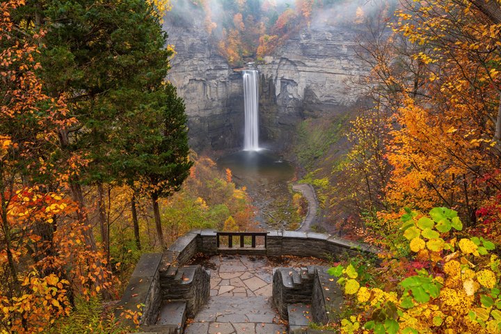 Finger Lakes NY: Ithaca-Watkins Glen Självguidad ljudtur