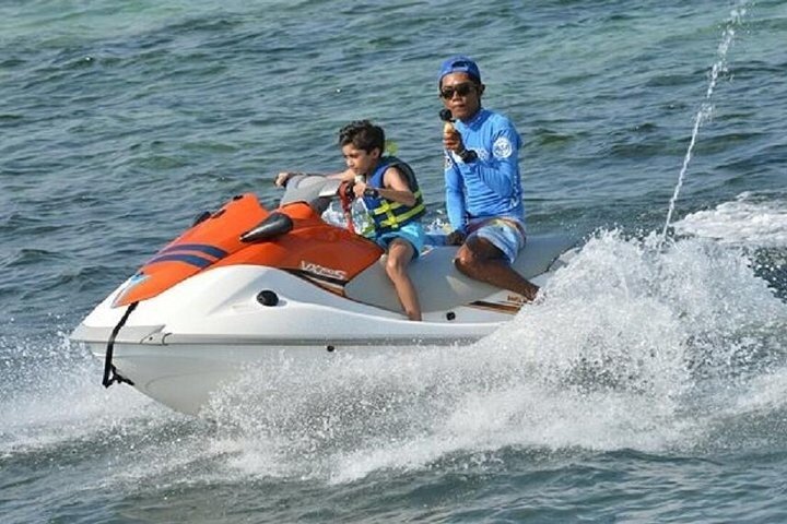 Bali Sea Walker, Parasailing, Banana Boat, Moto d'acqua con trasferimento