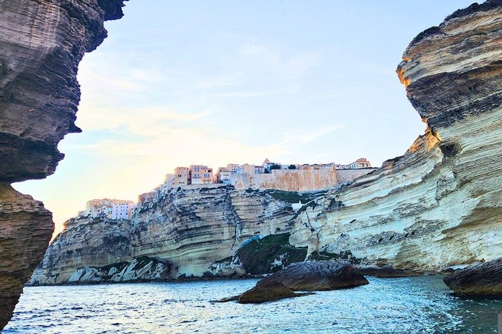 Paquete turístico de lujo de 8 días en Córcega y Cerdeña