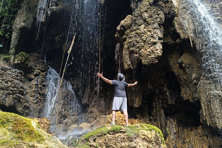 Tour Privado de 1 Día a la Cascada Tumpak Sewu desde Malang/Surabaya