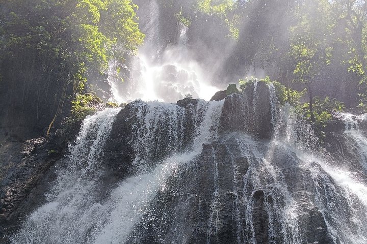 Tour Privado de 1 Día a la Cascada Tumpak Sewu desde Malang/Surabaya