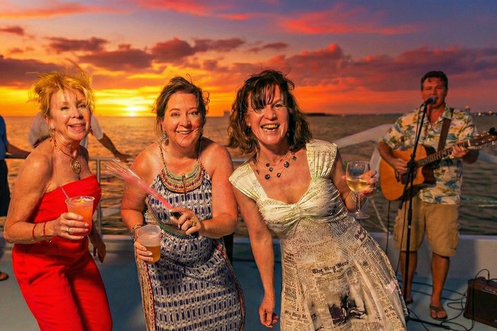 Key West Sunset Cruise: Middag, live musikk og drikkevarer inkludert