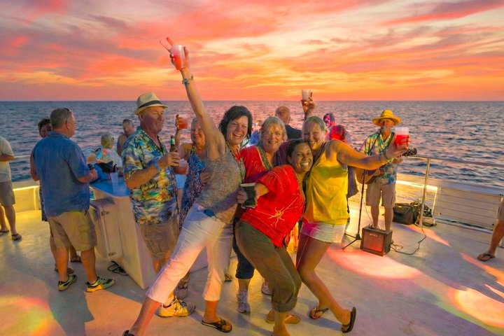 Key West Sunset Cruise: Middag, live musikk og drikkevarer inkludert