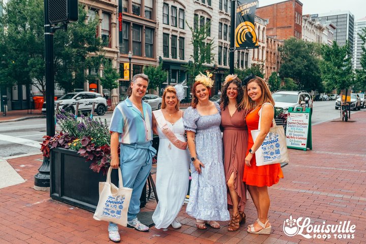 Louisville 3 - Stunde Bourbon Trolley Tour mit Destillerie & Verkostungen