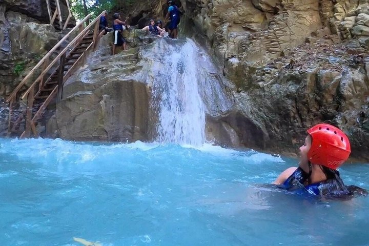 27 Wasserfälle von Damajagua : 7 Charcos Abenteuer Erfahrung