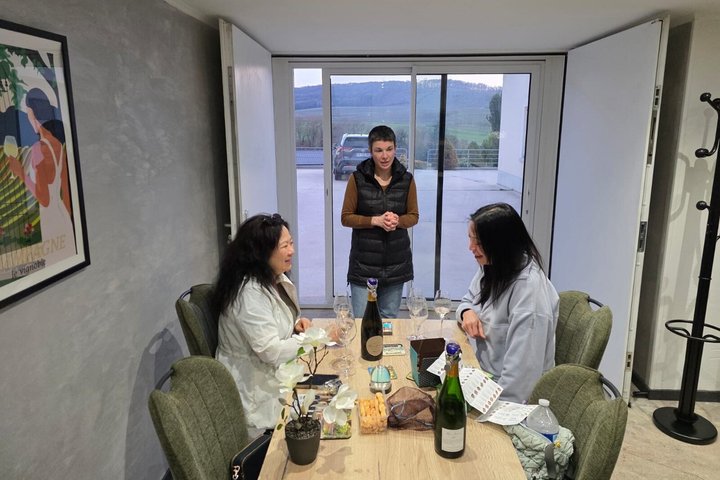 Champagne Muñoz Bruneau: visita y degustación de medio día