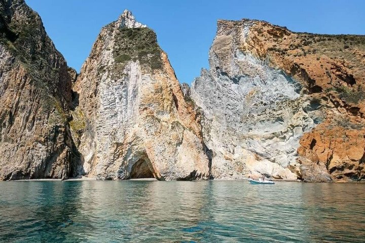 Tickets zu den Pontinischen Inseln an Bord der Gozzo Caruso ab Sperlonga