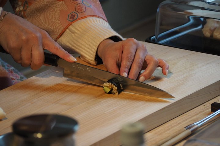Privat sushilektion i Tokyo–6 slag, kulturhistoria och full måltid