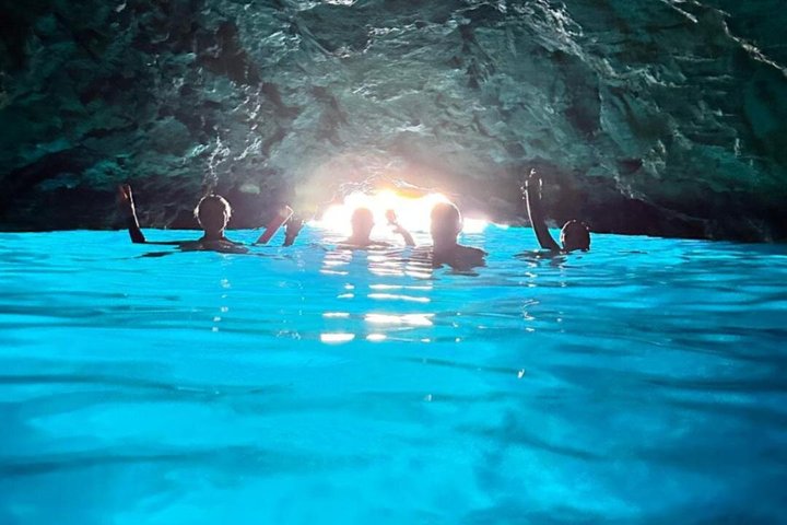 Blue & Green Caves motoscafo piccolo gruppoTour con spiaggia di Šunj