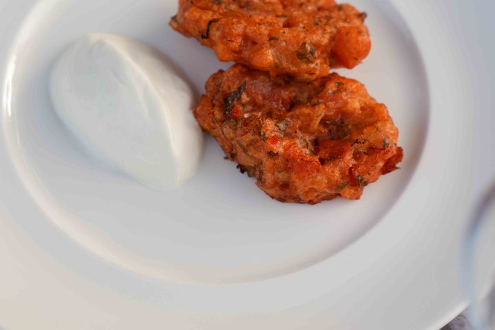 Santorini vinsmagning og premium frokost på det prisvindende vingård
