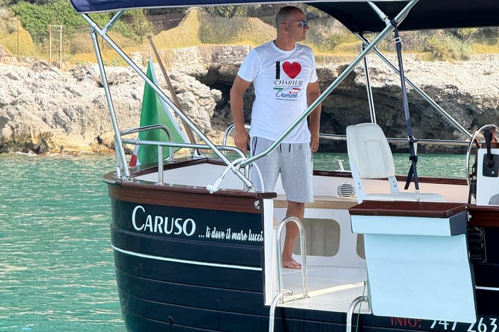 Tickets zu den Pontinischen Inseln an Bord der Gozzo Caruso ab Sperlonga