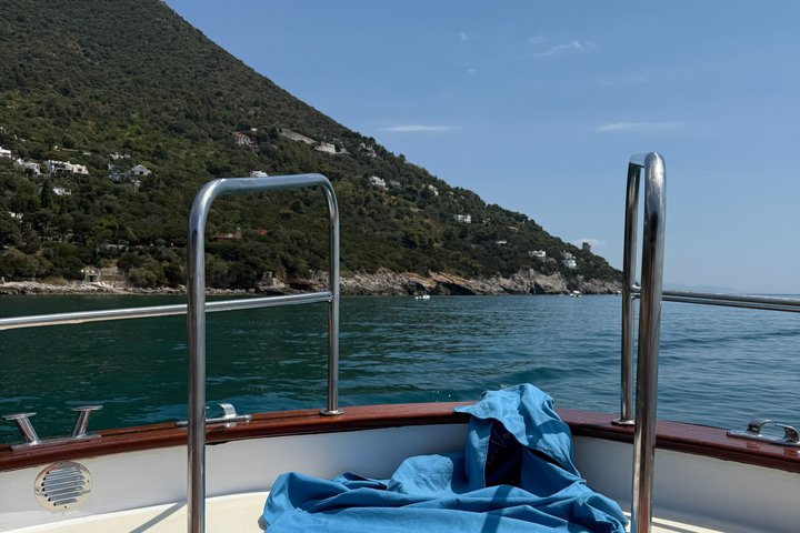Tickets zu den Pontinischen Inseln an Bord der Gozzo Caruso ab Sperlonga