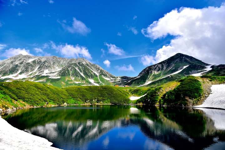 Kanazawa/Nagano : Dagtour naar Tateyama Kurobe Sneeuwmuur