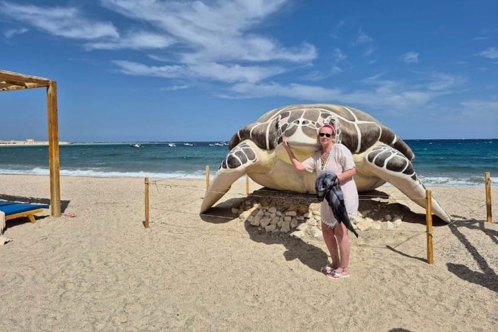 Abu Dabbab Volledige dag snorkelen met schildpadden & Dugong – Hurghada