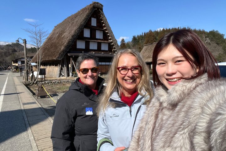 World Heritage Shirakawa-go Excursão guiada perfeita a partir de Kanazawa