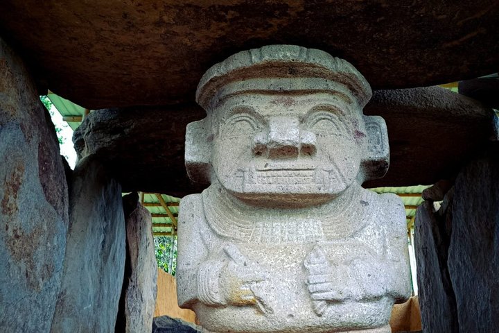 Desierto De La Tatacoa y San Agustín 4 Días 3 Noches