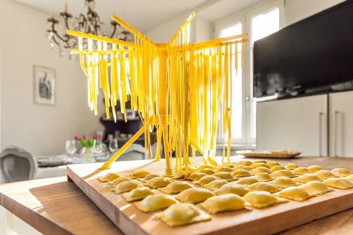 Stresa : Lezione privata di cucina a casa del locale di Cesarine