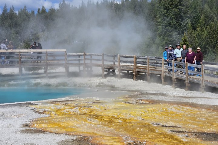 Lower Loop Van Tour från West Yellowstone: Grand Prismatic och Old Faithful