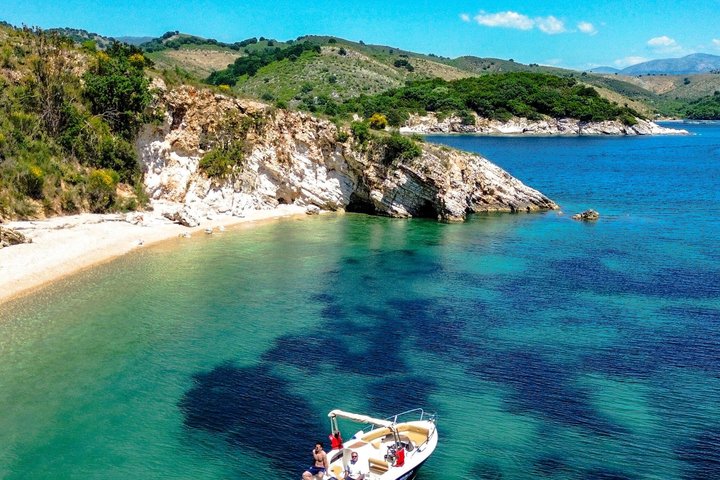 Ksamil Boat Tour privat erfarenhet med simning och snorkling