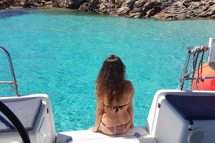 Excursão de barco pelo arquipélago de La Maddalena saindo de Cannigione