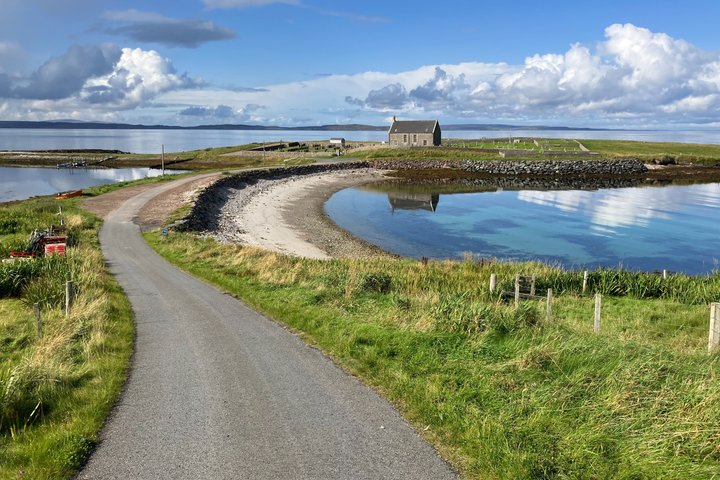 Esplora l'isola delle Shetland con un tour privato con una Guida locale
