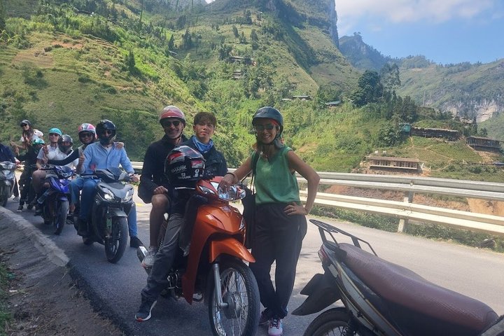 Ha Giang Heritage Motorbike Loop 3D – Cultura e Cozinha Vietnâmica