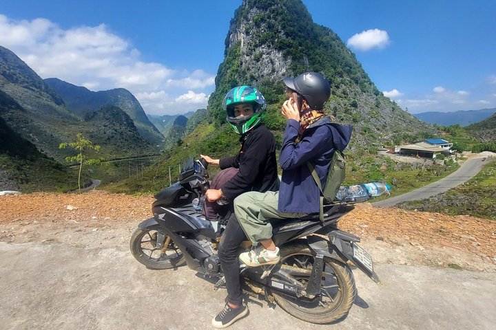 Ha Giang Heritage Motorbike Loop 3D – Cultura e Cozinha Vietnâmica