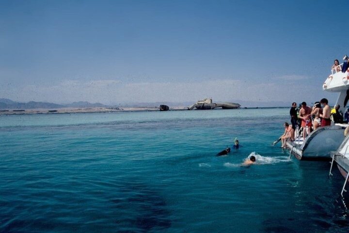 Snorkeling sull'isola di Tiran, crociera subacquea e pranzo - Sharm el Sheik