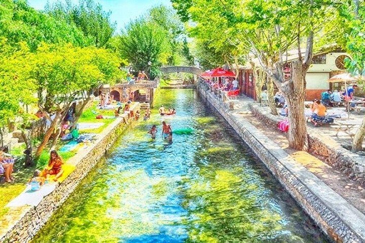 Tour de Safari por Albufeira con Cascada*, Castillo y Pueblos
