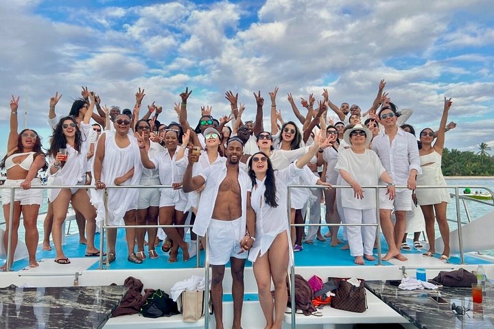 Hoteller i nærheden af Punta Cana VIp Booze Cruise Snorkeling Underholdning