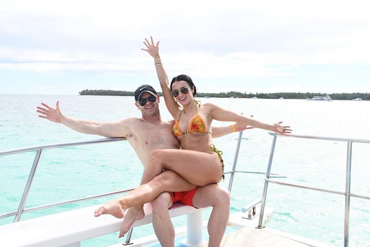 Hoteller i nærheden af Punta Cana VIp Booze Cruise Snorkeling Underholdning