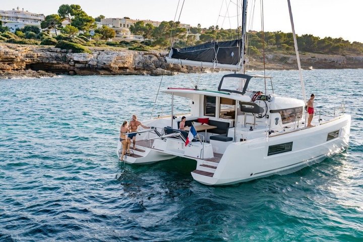 Catamaranexcursie naar de Maddalena-archipel vanuit Porto Cervo - Luxe 4