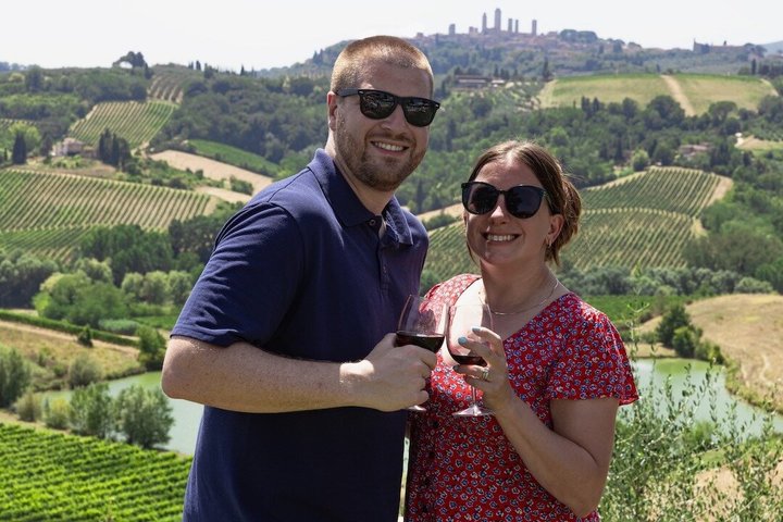 Safaris de Vinhos de Pequeno Grupo: Tour de Degustação de Vinhos da Toscana a partir de Florença