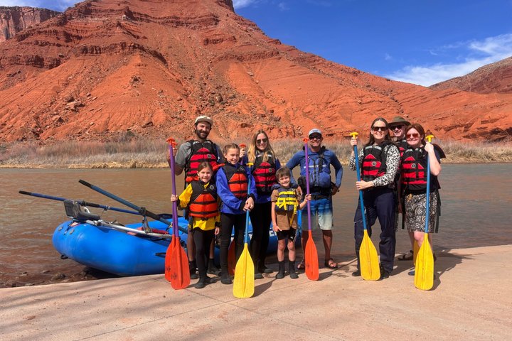 Moab Rivertrippers Escursione di rafting di mezza giornata sul fiume Colorado ~ DIVERTIMENTO!