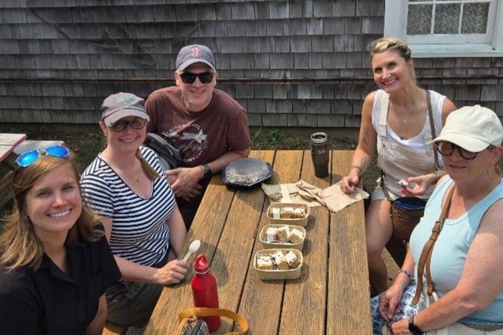 Hoteller i nærheden af Chatham Bites and Sights Walking Guided Food Tasting Tour