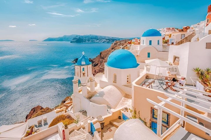 Visite privée d'une demi-journée à Santorin : Oia, Imerovigli et Red Beach