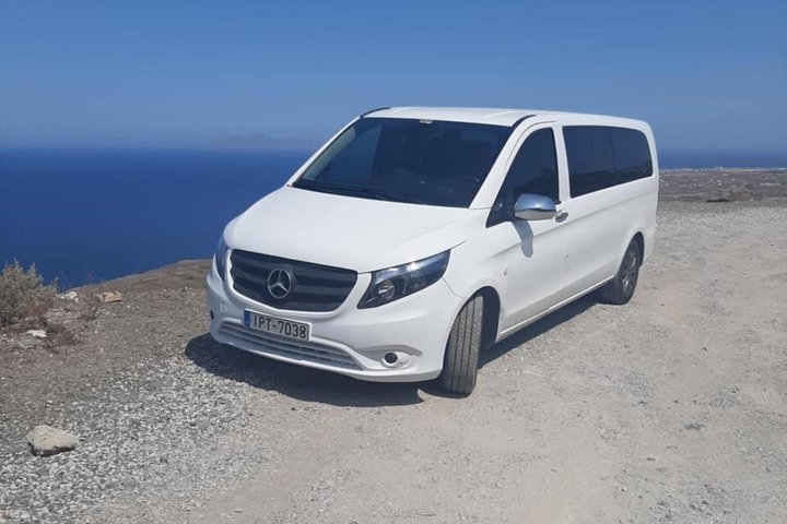 Visite privée d'une demi-journée à Santorin : Oia, Imerovigli et Red Beach