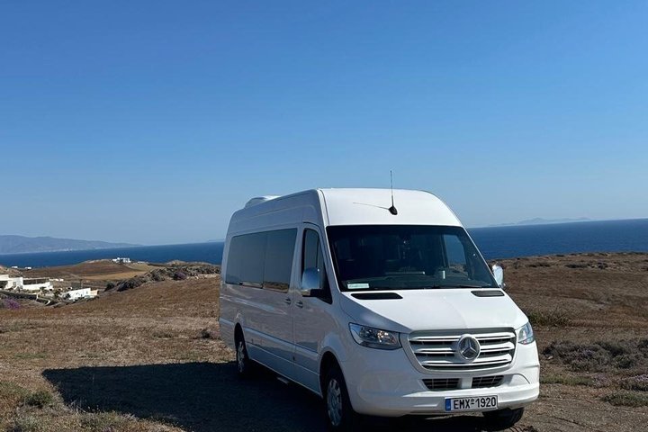 Visite privée d'une demi-journée à Santorin : Oia, Imerovigli et Red Beach
