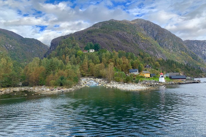 Langfoss og Stordalsvatnet fra Haugesund, liten gruppe tur