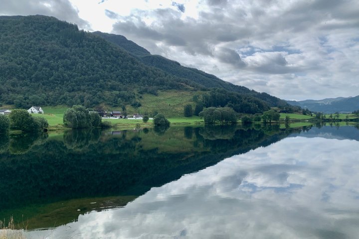 Langfoss og Stordalsvatnet fra Haugesund, liten gruppe tur
