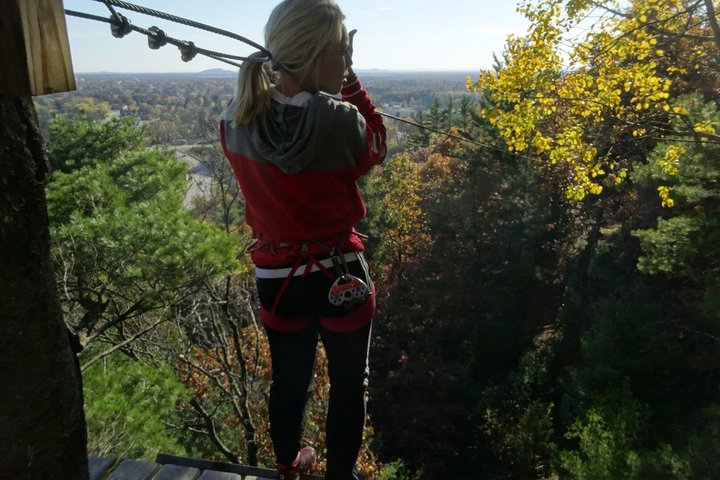 Hoteller i nærheden af Chimney Rock Park Zipline Adventure