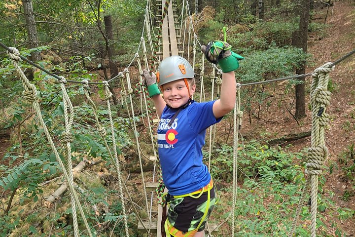 Hoteller i nærheden af Chimney Rock Park Zipline Adventure