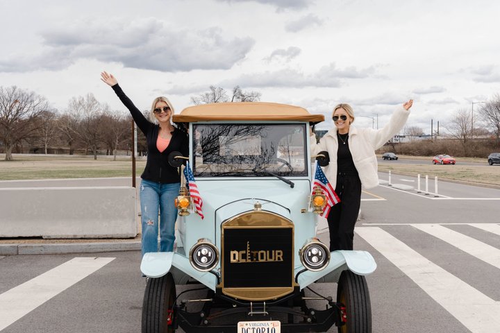 Tour privado a la luz de la luna por Washington D.C. en coche vintage de lujo