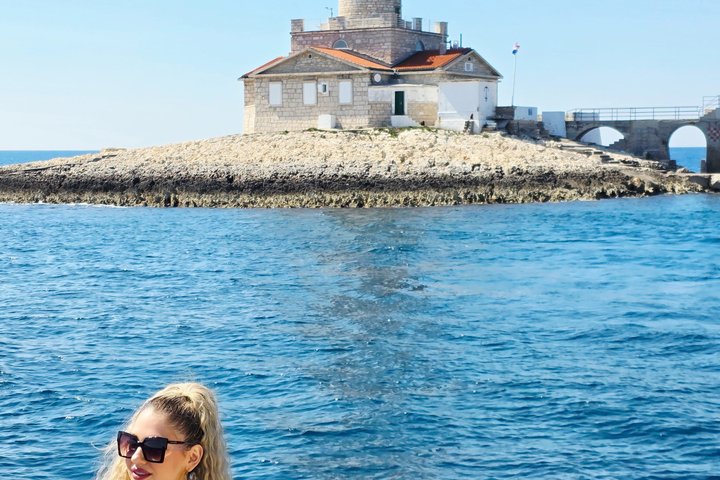 Medulin-Kamenjak Gita in barca di 5 ore Bevande ALL-INCLUSIVE su Sandra Boat