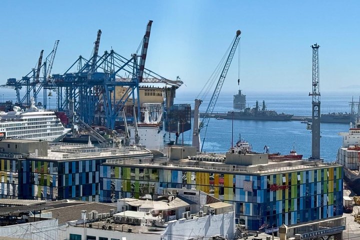 Tour Premium a Valparaíso y Viña del Mar desde Santiago