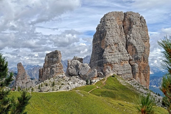 Passeio guiado privado a pé nas Dolomitas de Cortina