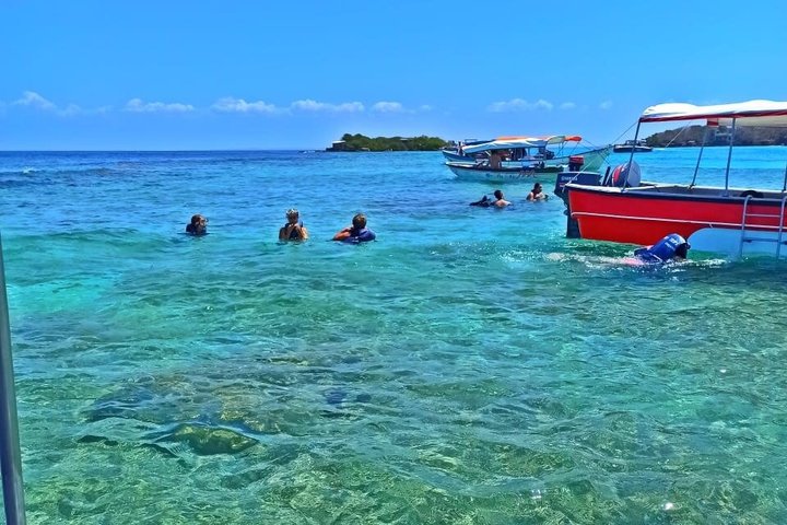 4 Islands Tour Cartagena med snorkling, Cholon og lunsj