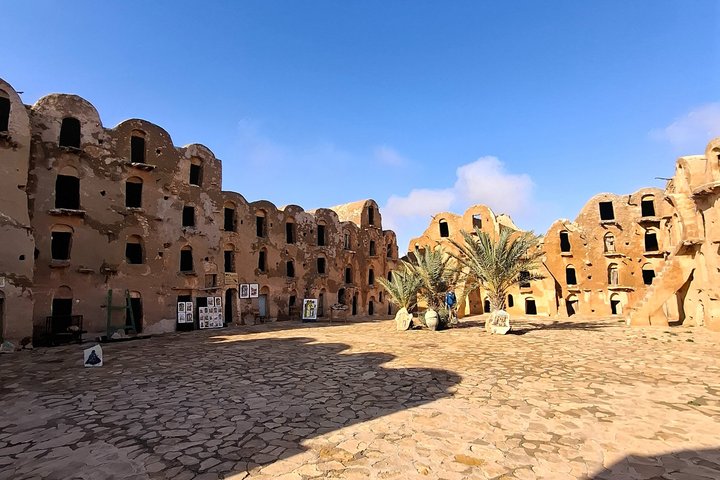 2-Day Star Wars Tour Tatooine with Chenini overnight from Tunis