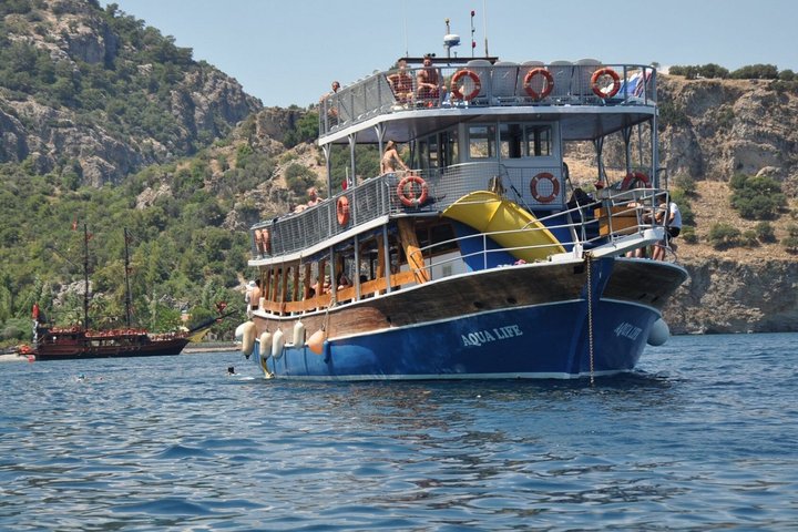 Marmaris All-inclusive bådtur: Frokost og ubegrænsede drikkevarer