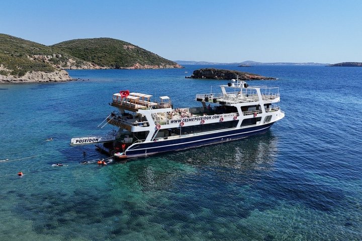 Cesme Boat Tour Cruzeiro nas Baías Escondidas com Paradas de Natação